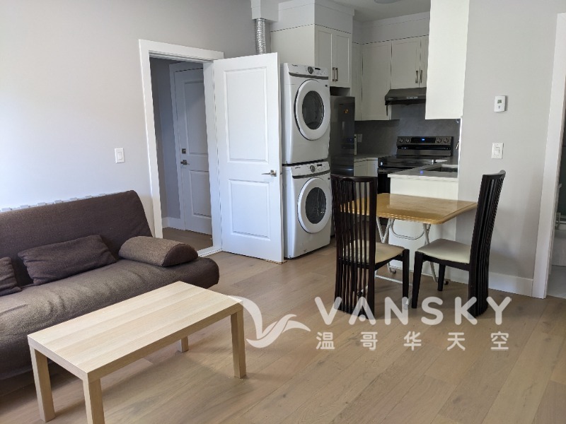 250215095645_01 Living Room.jpg